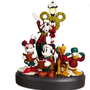 COPY - Disney Mickey Mouse and Friends Holiday Light-Up Musical Figurine